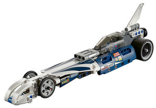 Illustration for article titled 2015 Technic Sets already up on Toys R Us